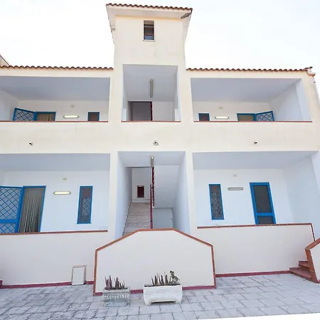 Casa Vacanza Cosimo 7 A Torre Colimena Manduria